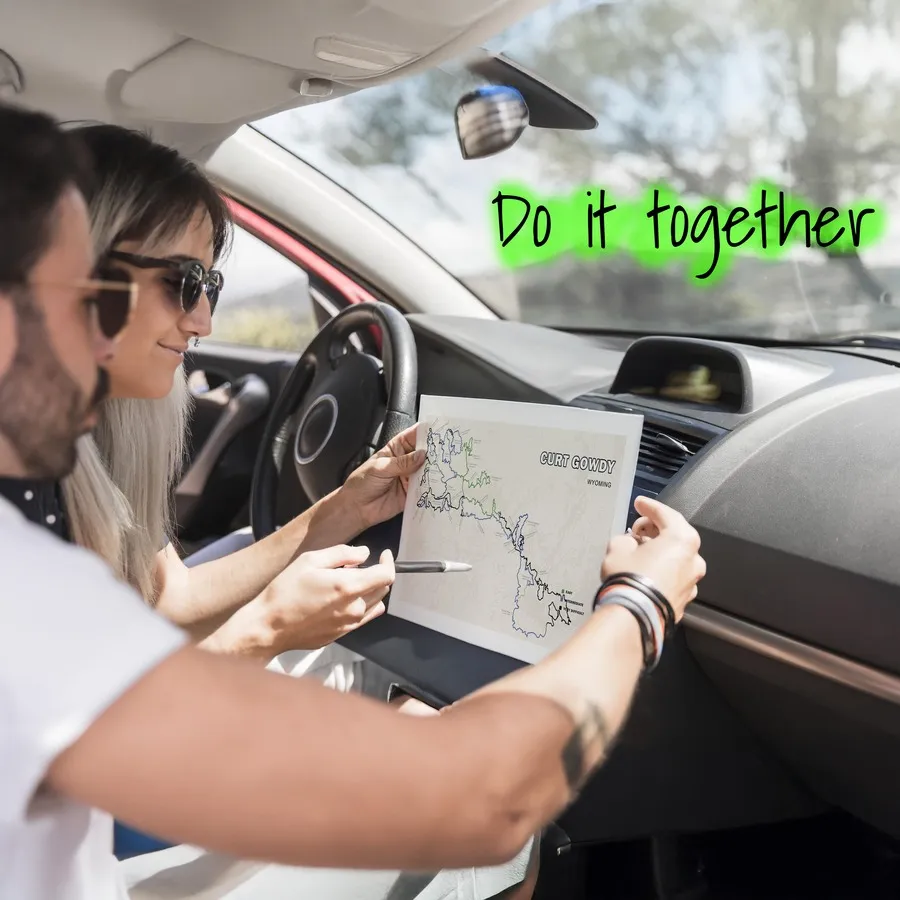Curt Gowdy_close-up-couple-car-looking-map