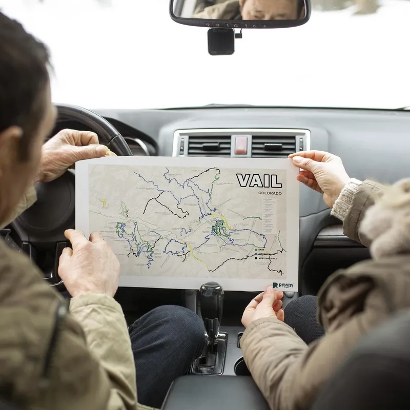 Vail_senior-people-road-trip-with-map